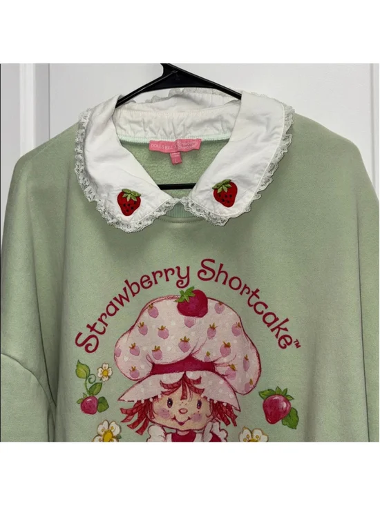 Dolls Kill Strawberry Shortcake Graphic Crewneck Sweater Strawberries Large - Picture 3 of 11